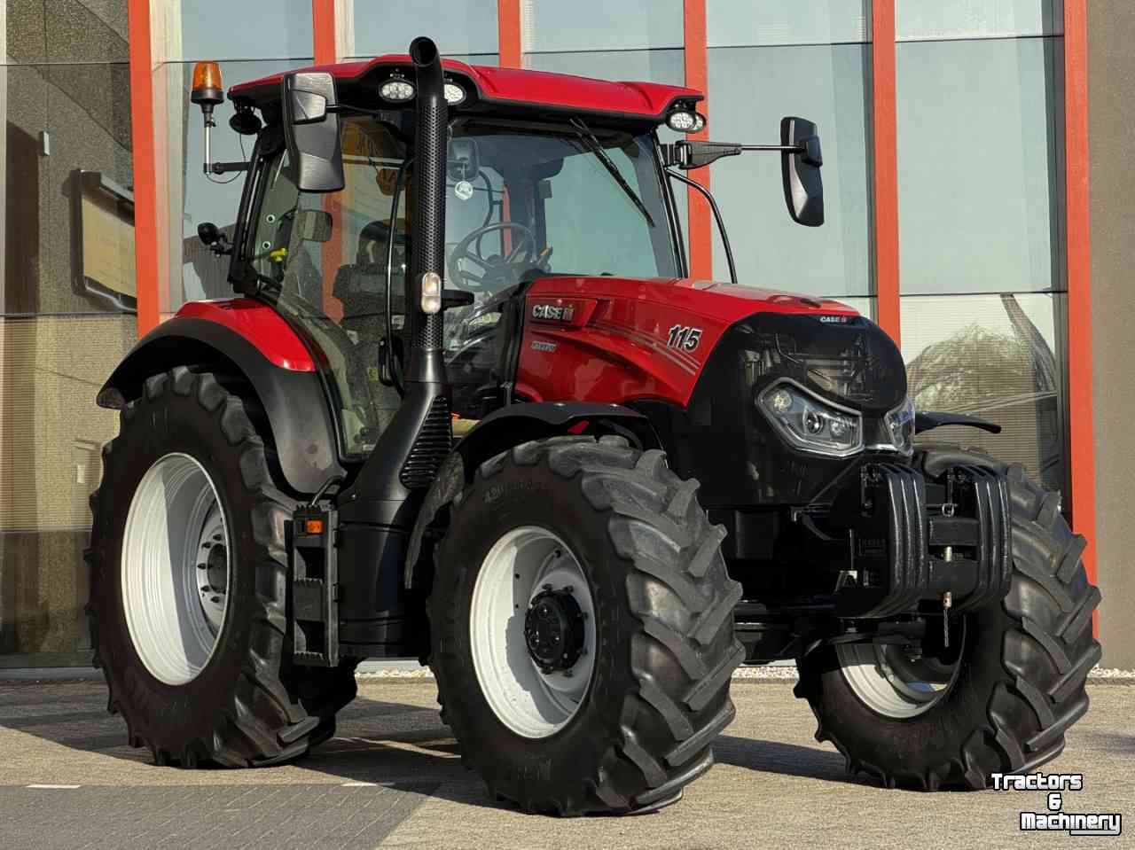 Tracteur Case-IH Maxxum 115 Active 8  vol geveerd 40km