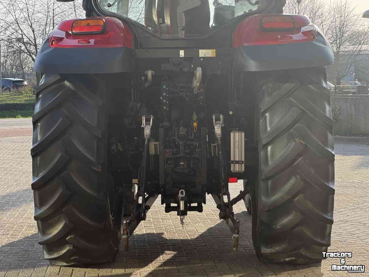 Tracteur Case-IH Maxxum 115 Active 8  vol geveerd 40km