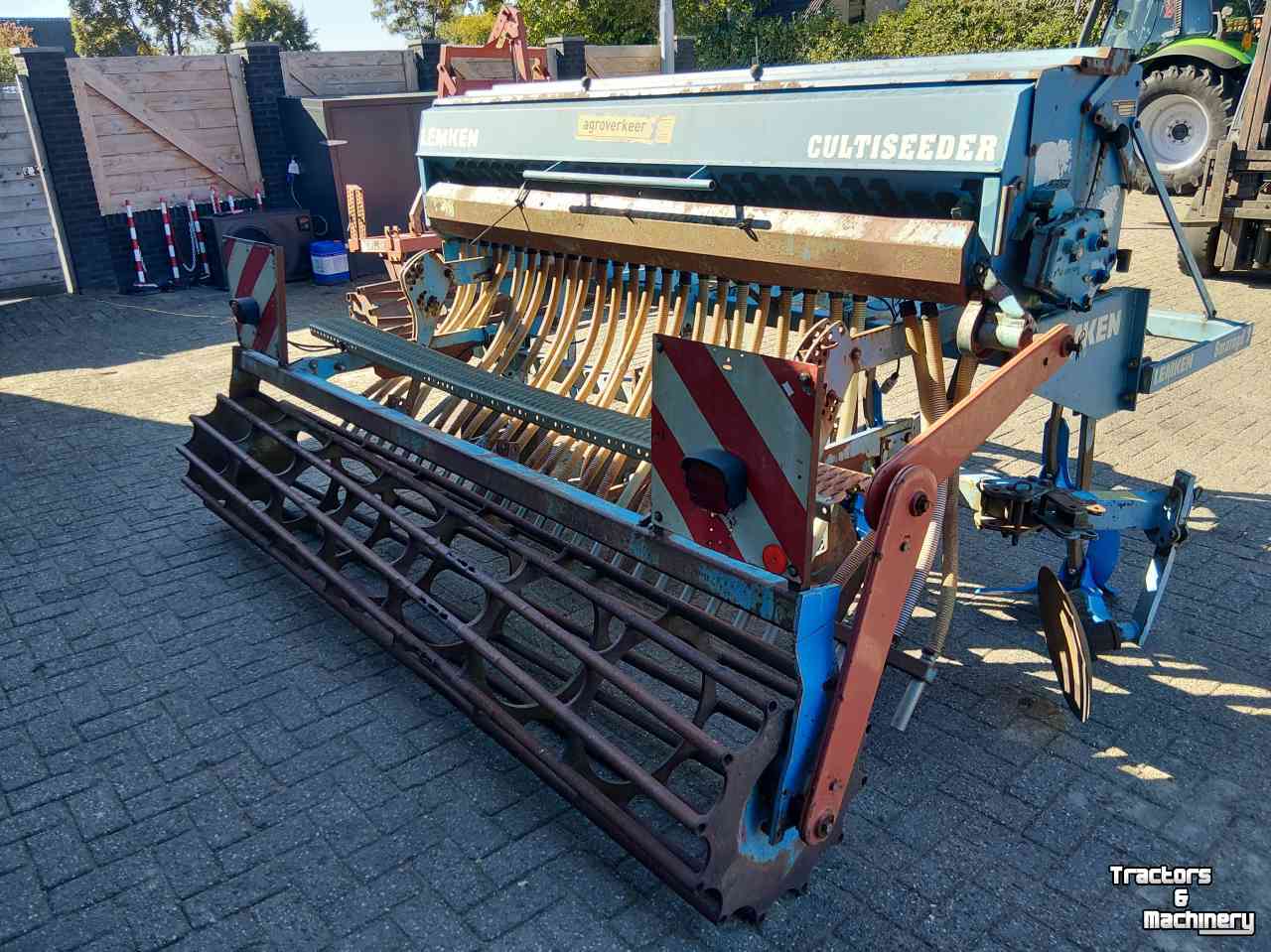 Cultivateur Lemken Smaragd met Zaaibak