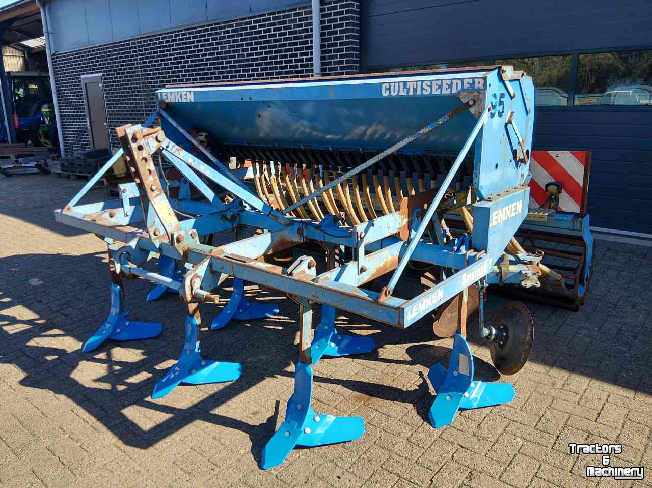 Cultivateur Lemken Smaragd met Zaaibak