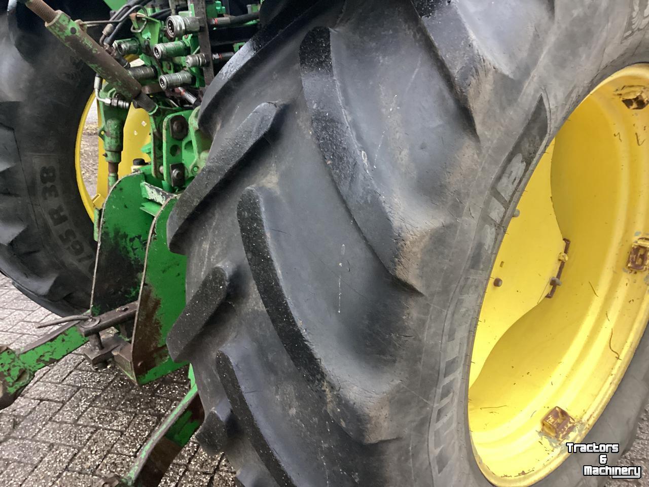 Tracteur John Deere 6510