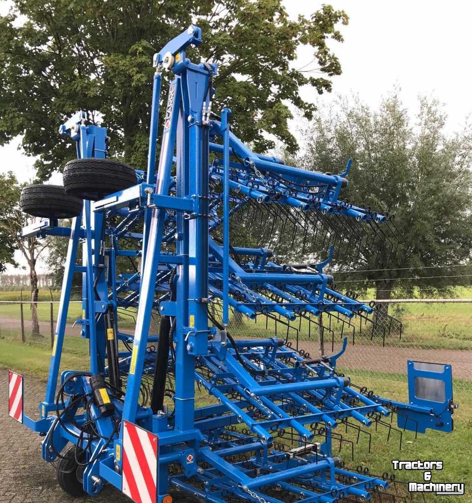 Herse étrille  Carré Sarclerse Schoffel Wiedeg