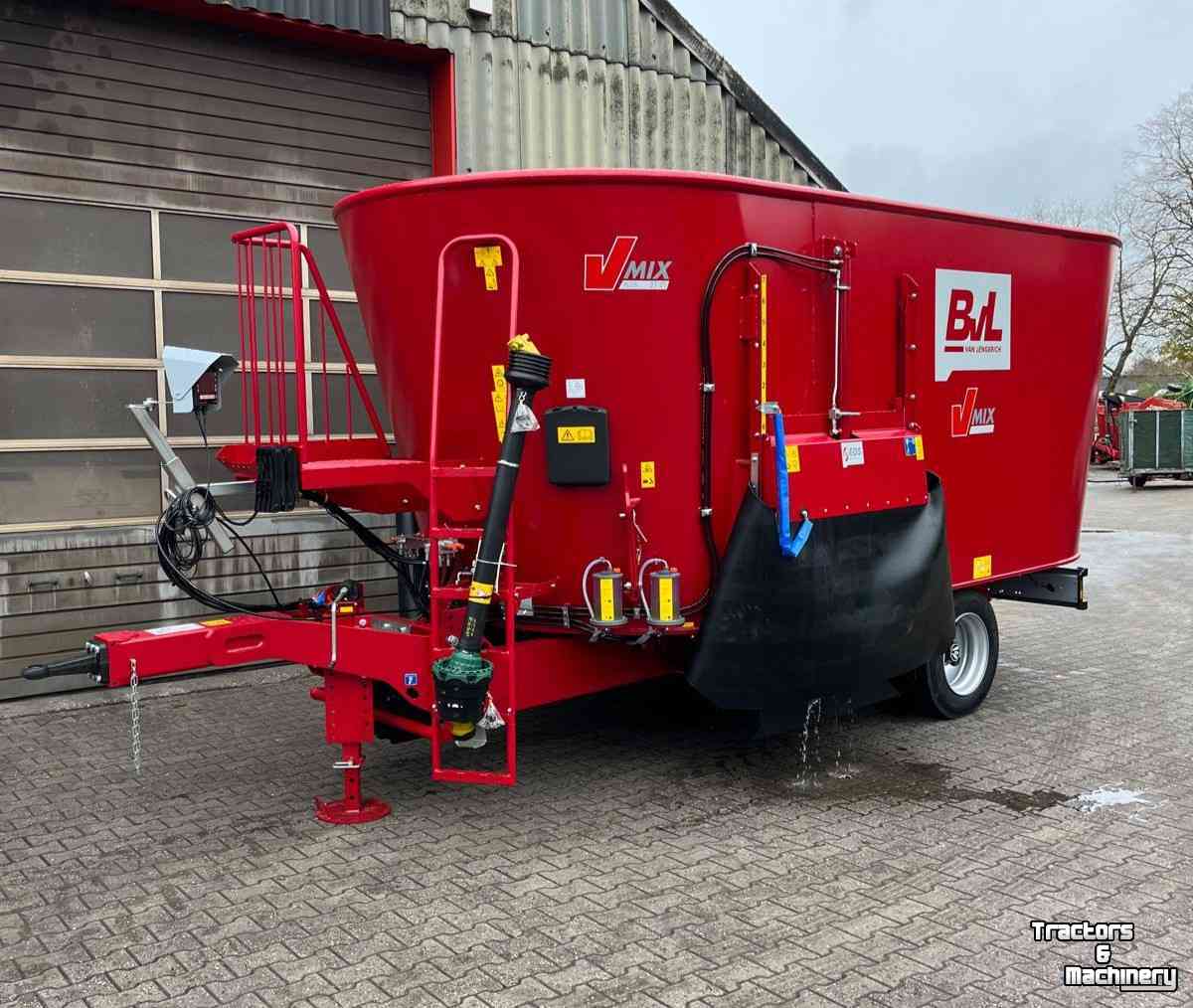 Mélangeuse BVL V-Mix Plus 22-2S Voermengwagen.