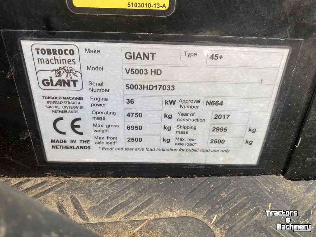 Chargeuse sur pneus Giant V5003HD