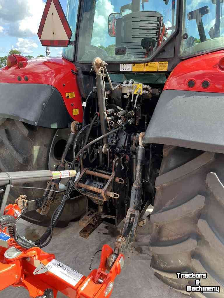 Tracteur Massey Ferguson 5470 Dyna-4 SISU Tractoren