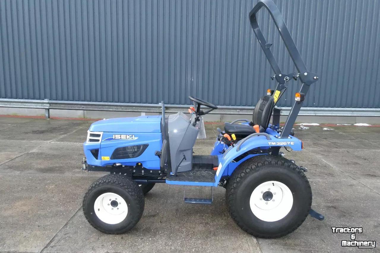 Tracteur Iseki TM3267E .