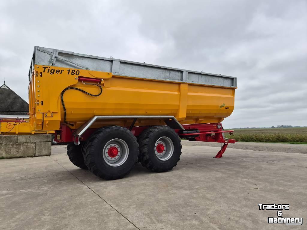 Benne agricole Jako Tiger 180 kipper