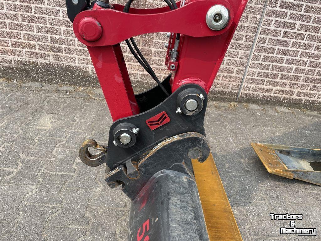 Mini pelleteuse Yanmar SV26