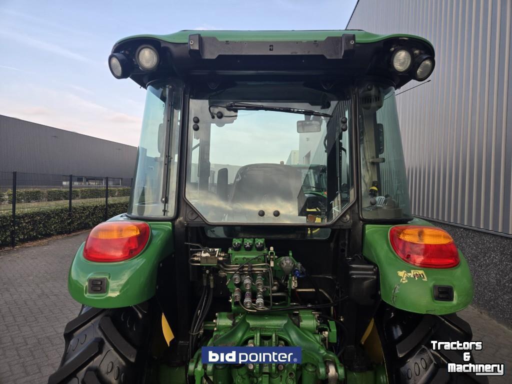 Tracteur John Deere 5100M