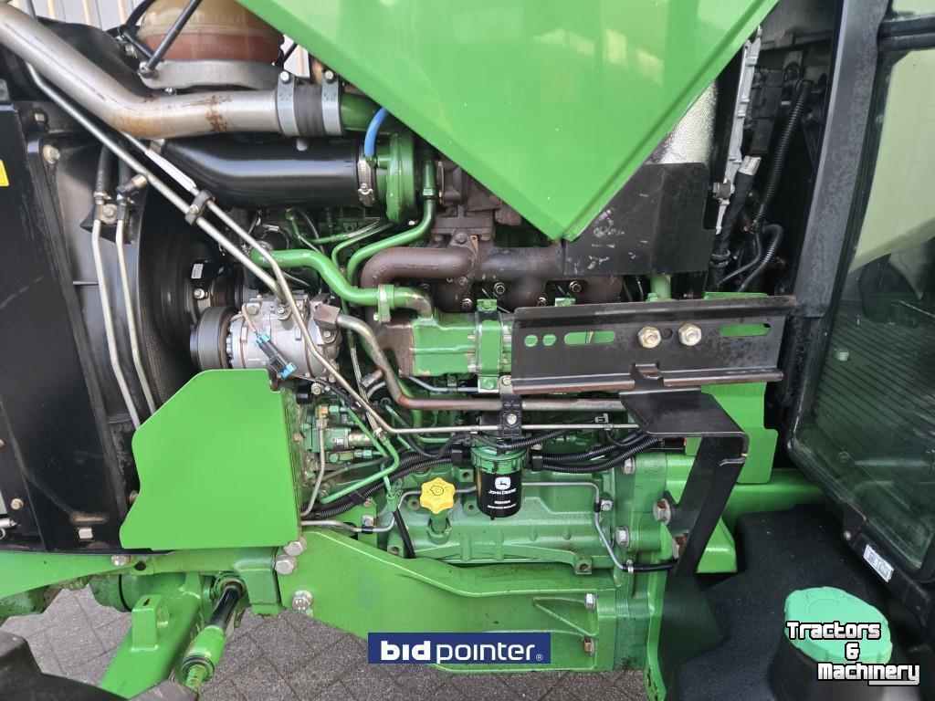 Tracteur John Deere 5100M