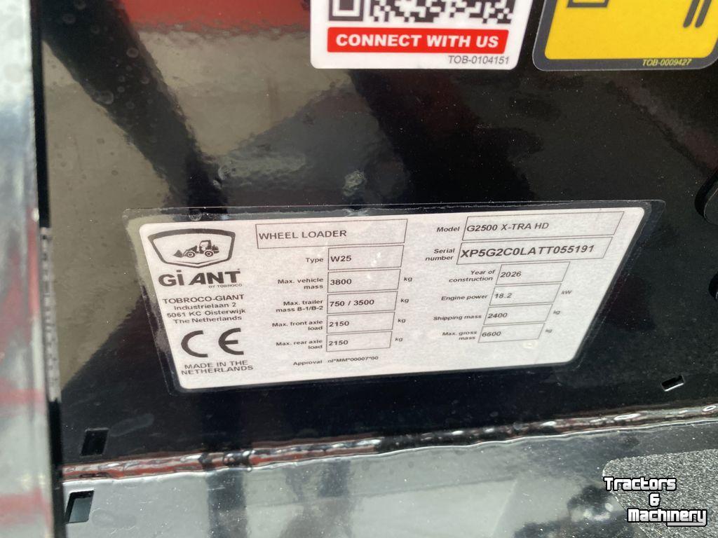 Chargeuse sur pneus Giant Giant G2500 X-tra HD