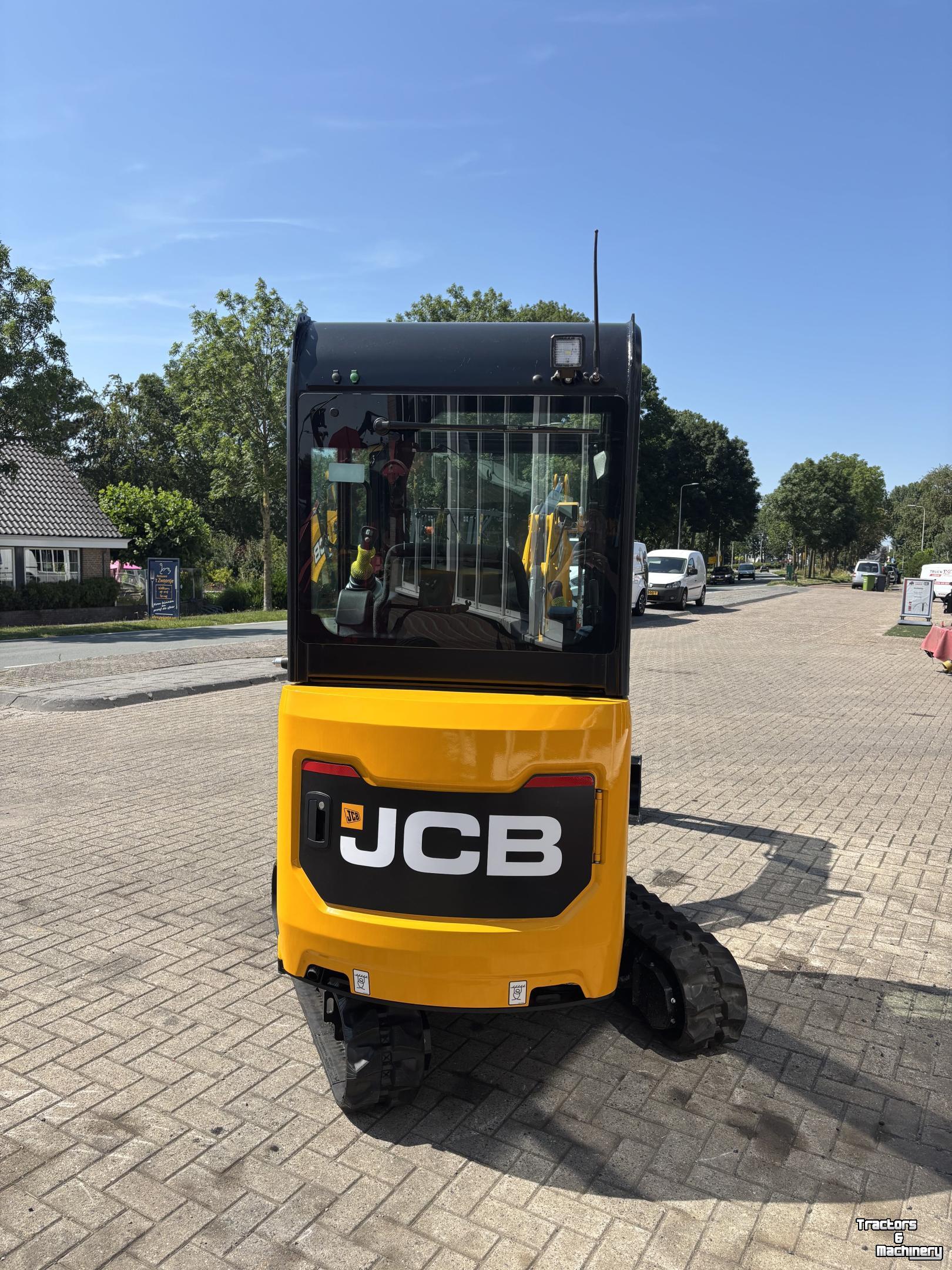Mini pelleteuse JCB JCB 19C PP