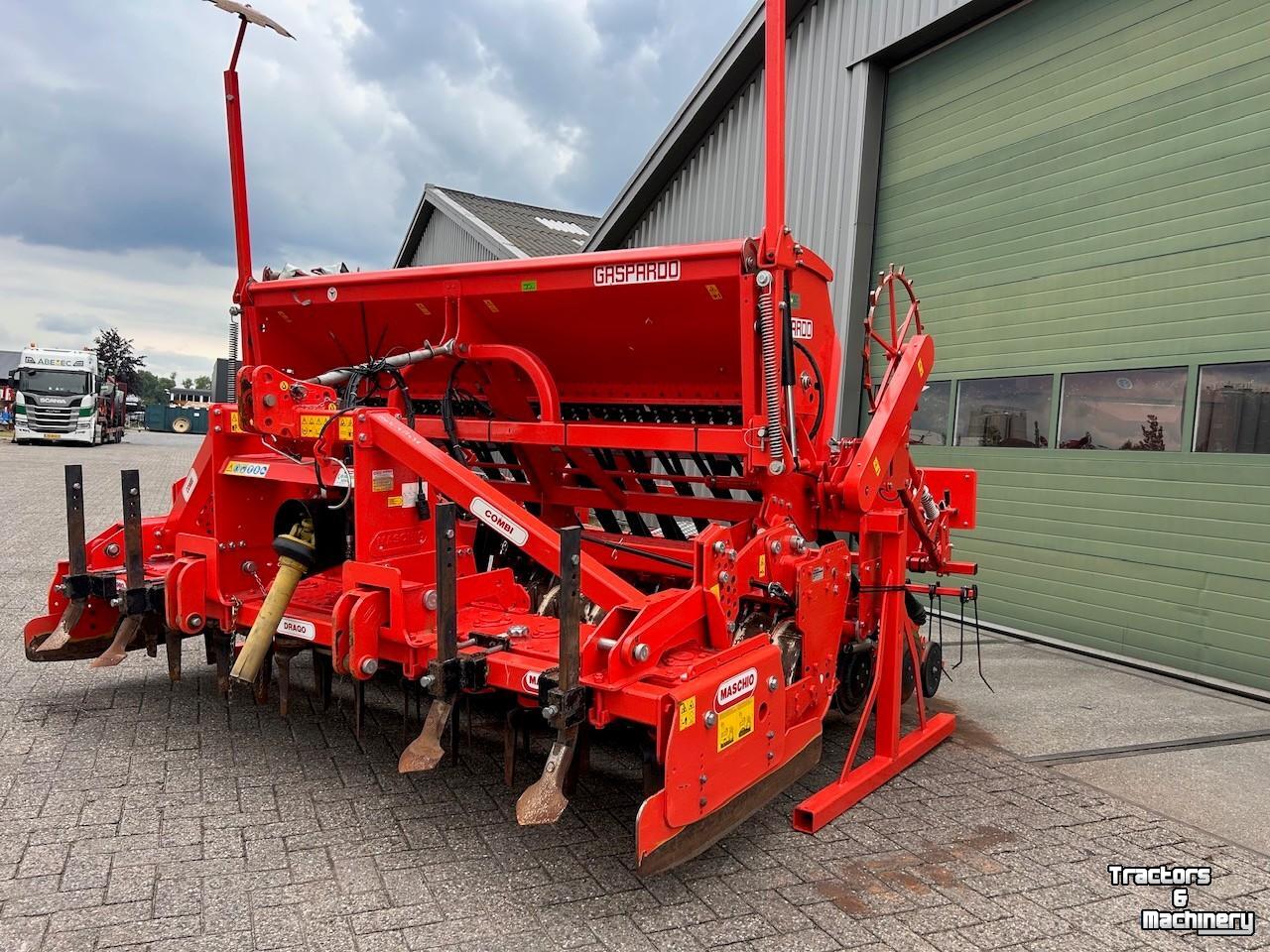 Semoir Maschio Maschio Gaspardo DC300 + Dama 300/29 Zaaimachine