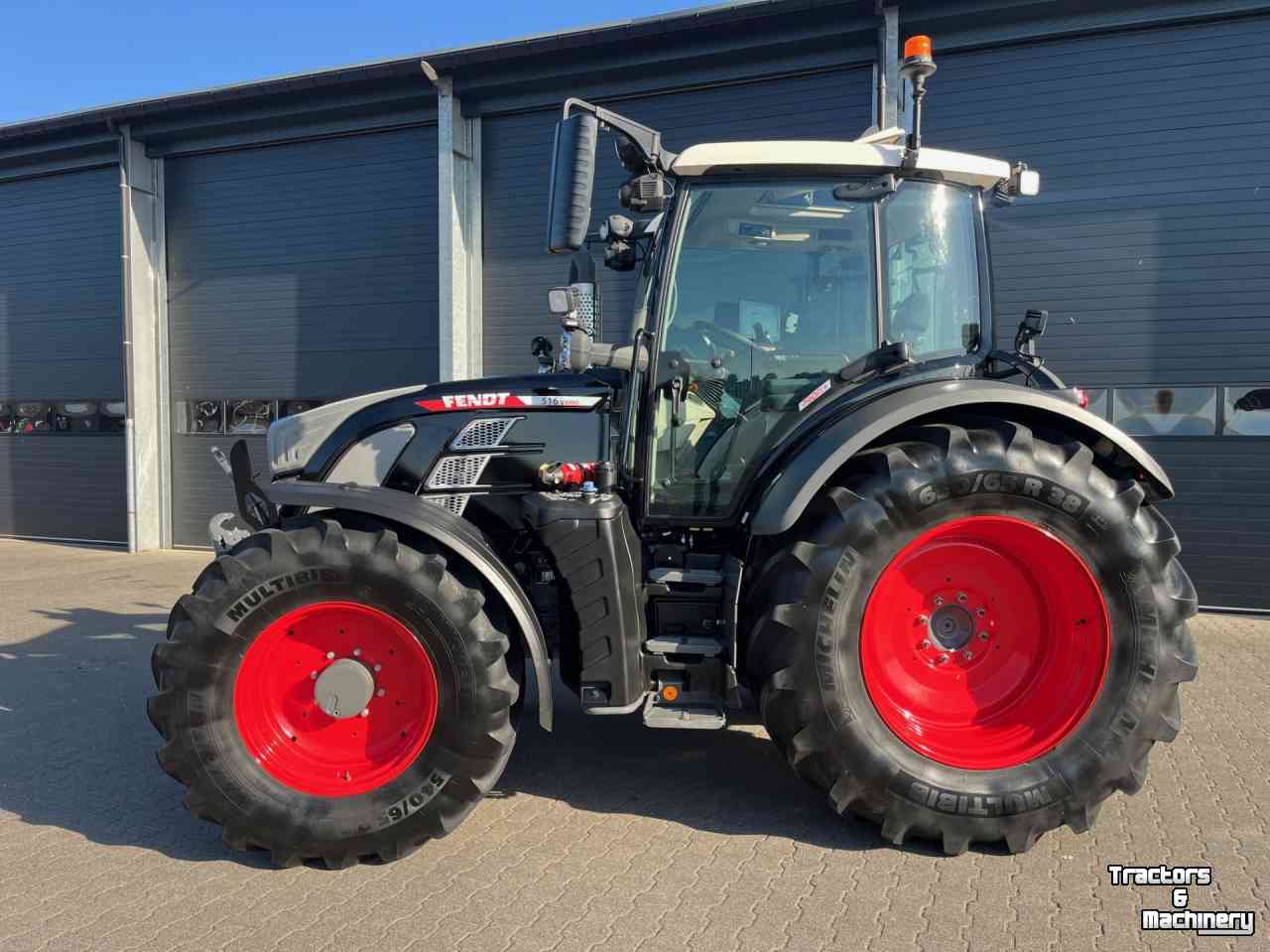 Tracteur Fendt 516 PROFI PLUS