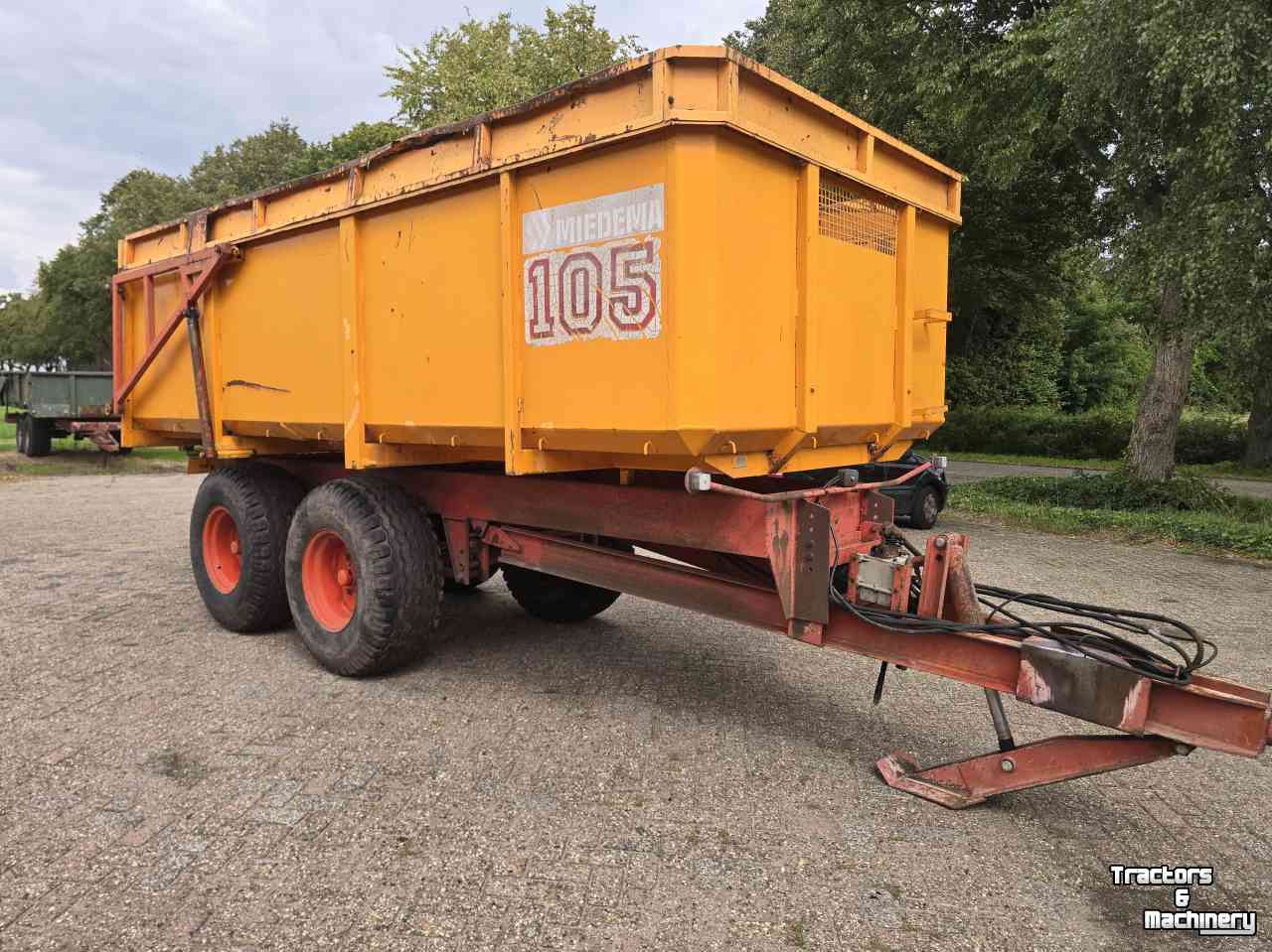 Benne agricole Miedema 105 kipper