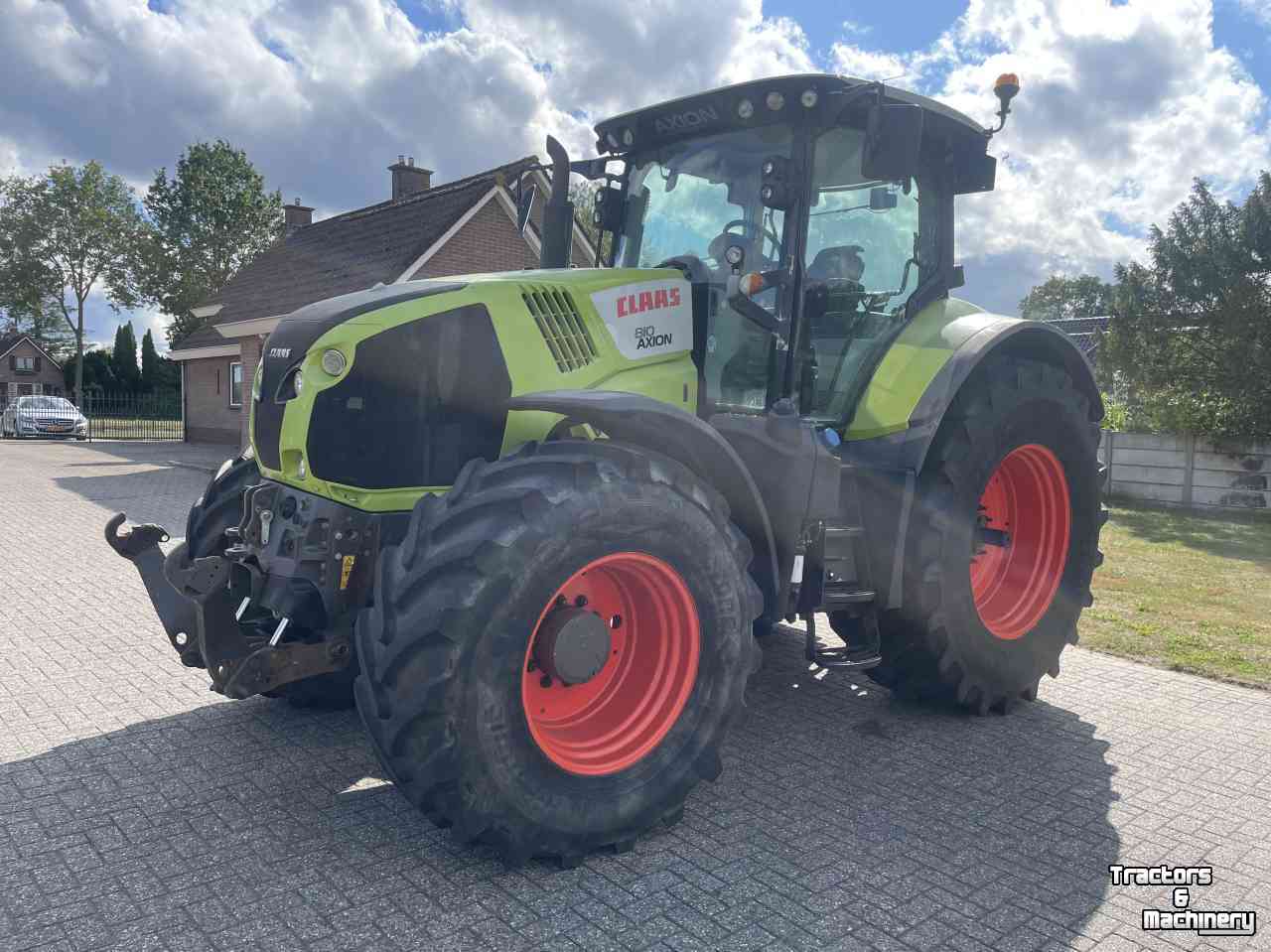 Tracteur Claas Axion 810 C-Matic Cebis (nieuw model, jaar 2015)