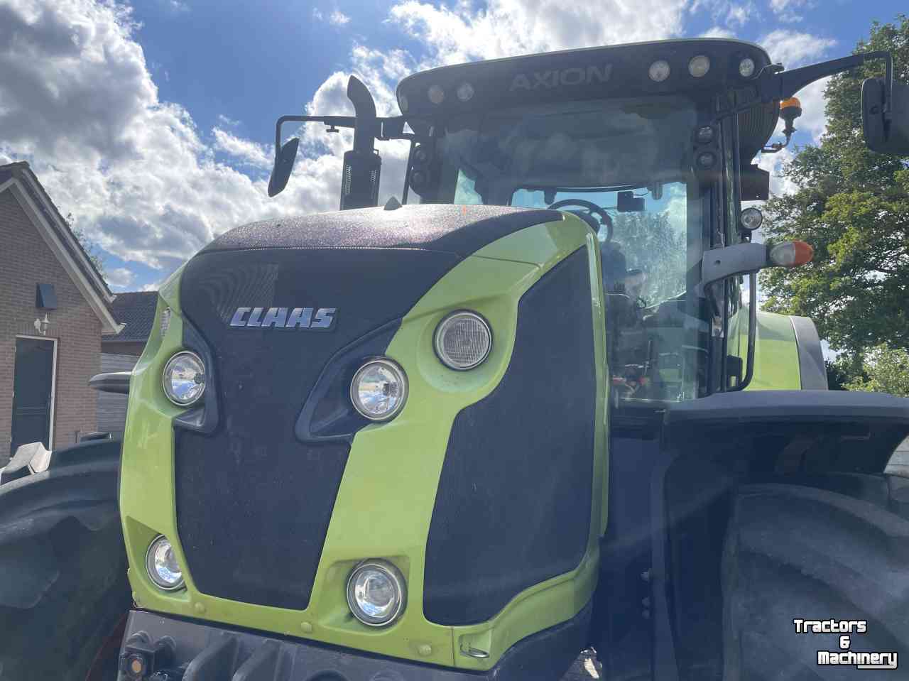 Tracteur Claas Axion 810 C-Matic Cebis (nieuw model, jaar 2015)
