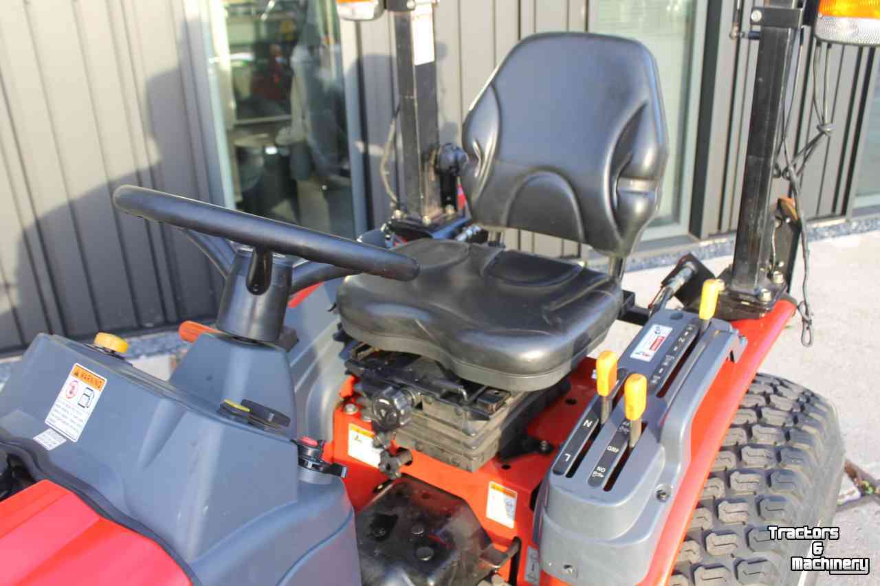 Tracteur pour horticulture Branson 2505H hydrostaat compacttrekker tuinbouwtractor gazonbanden