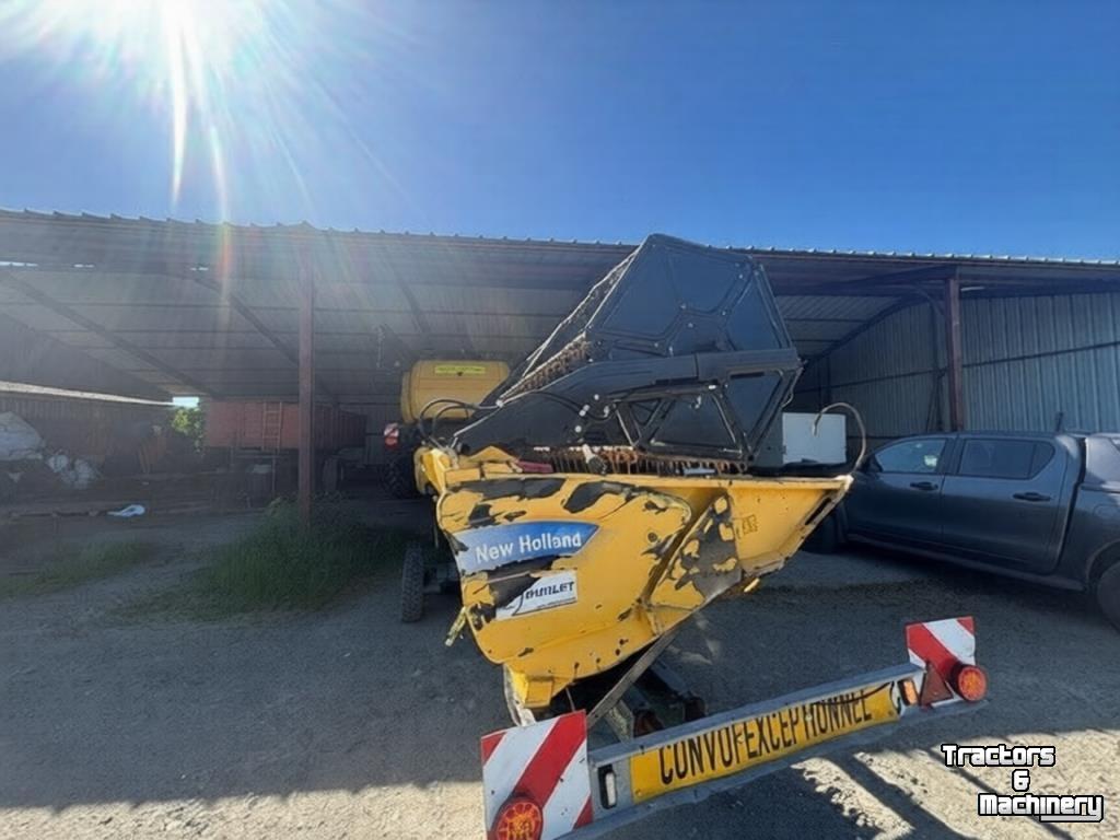 Ensileuse automotrice New Holland CX 8090 SL