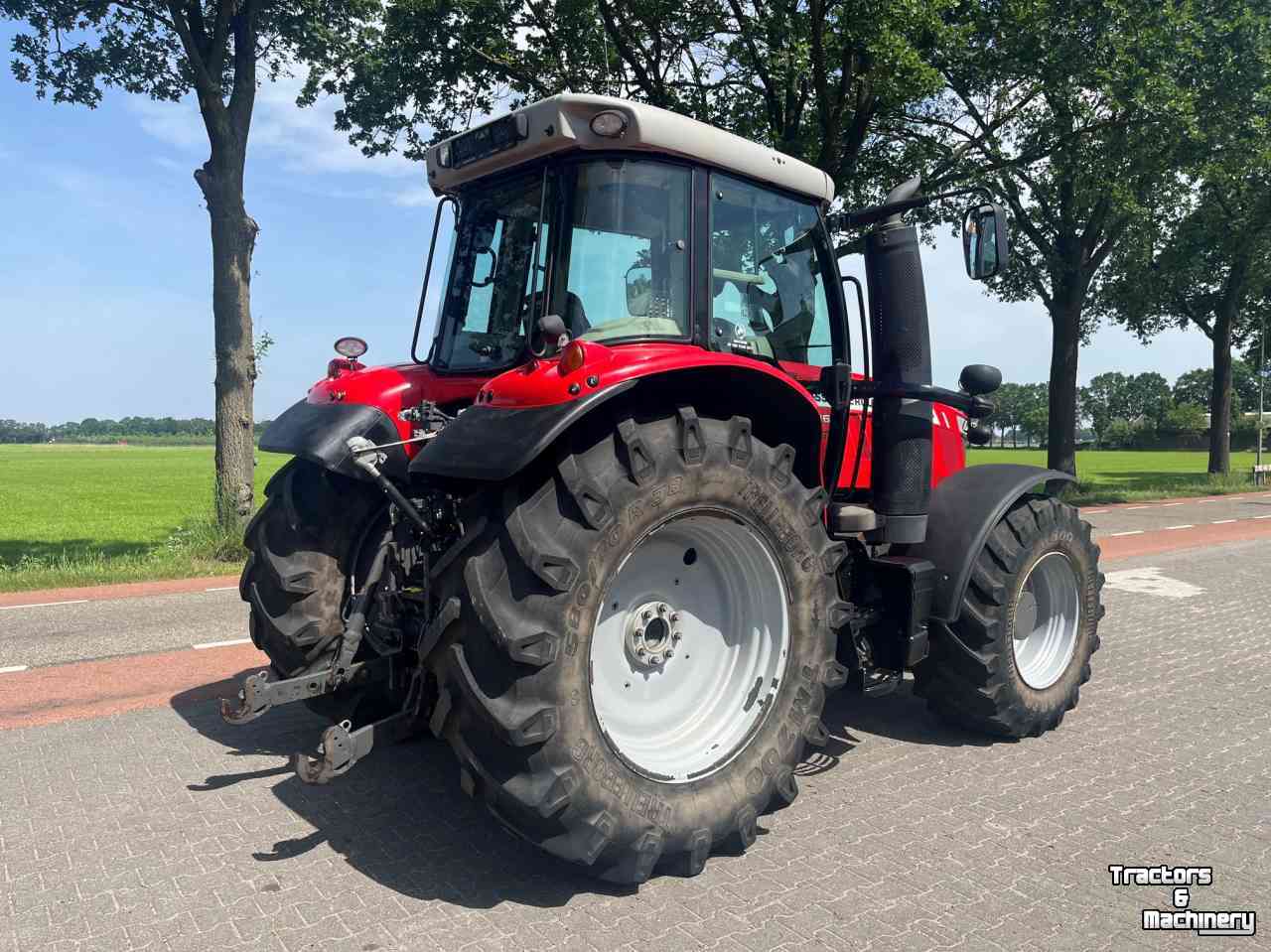 Tracteur Massey Ferguson 6716S Dyna6