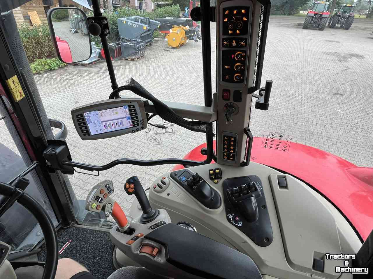 Tracteur Massey Ferguson 7718 Dyna-VT Exclusive Tractoren