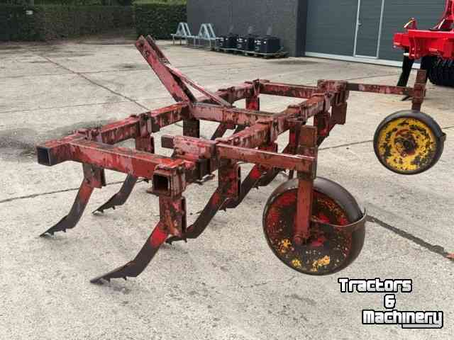 Cultivateur  cultivator