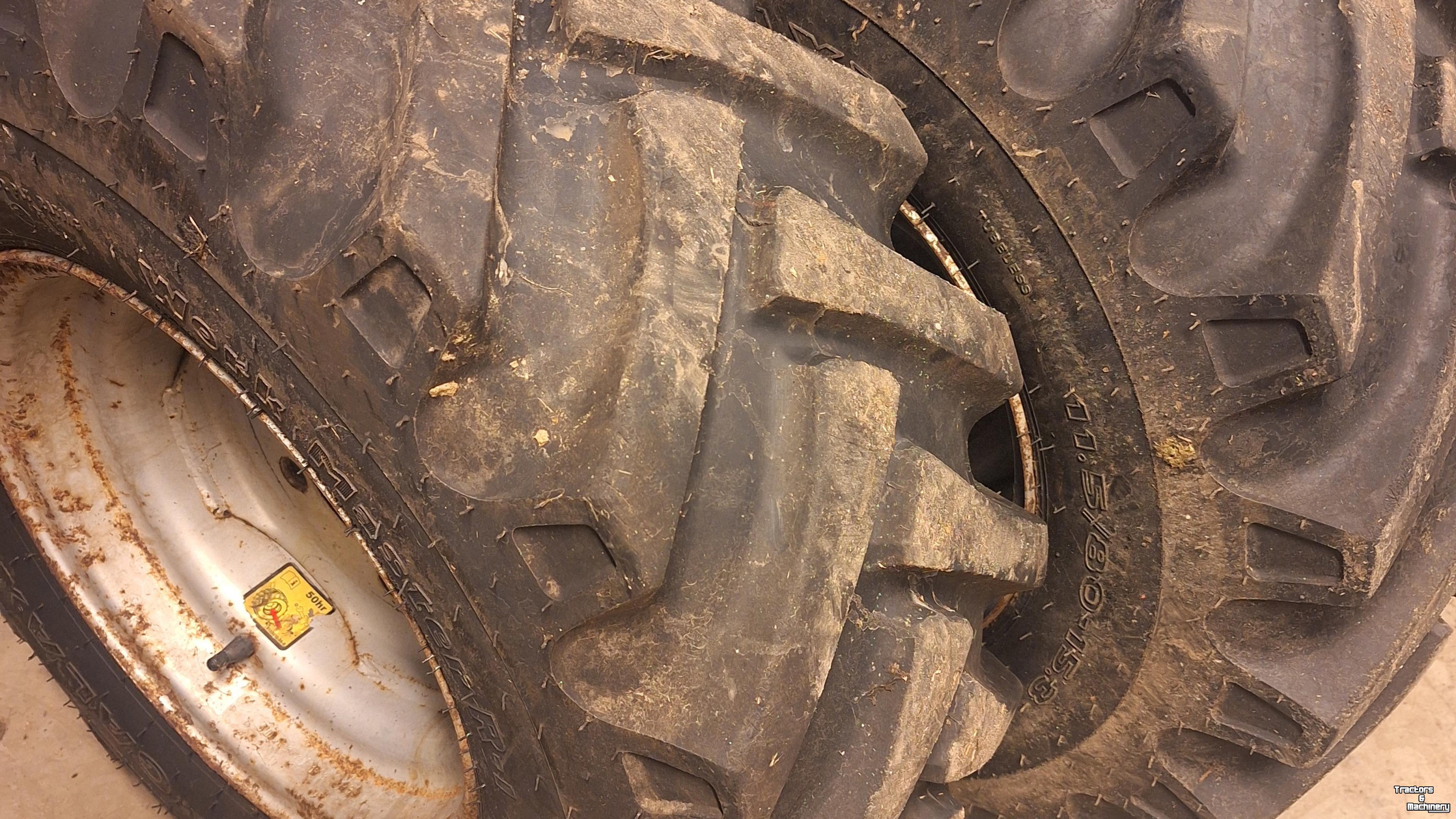Roues, Pneus, Jantes, Barillets Jumelage Galaxy Onbekend 11.5/80X15.3 GALAXY 6-161-205