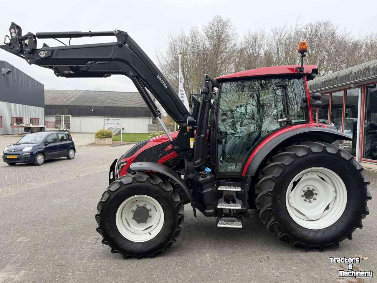 Tracteur Valtra G125 Active