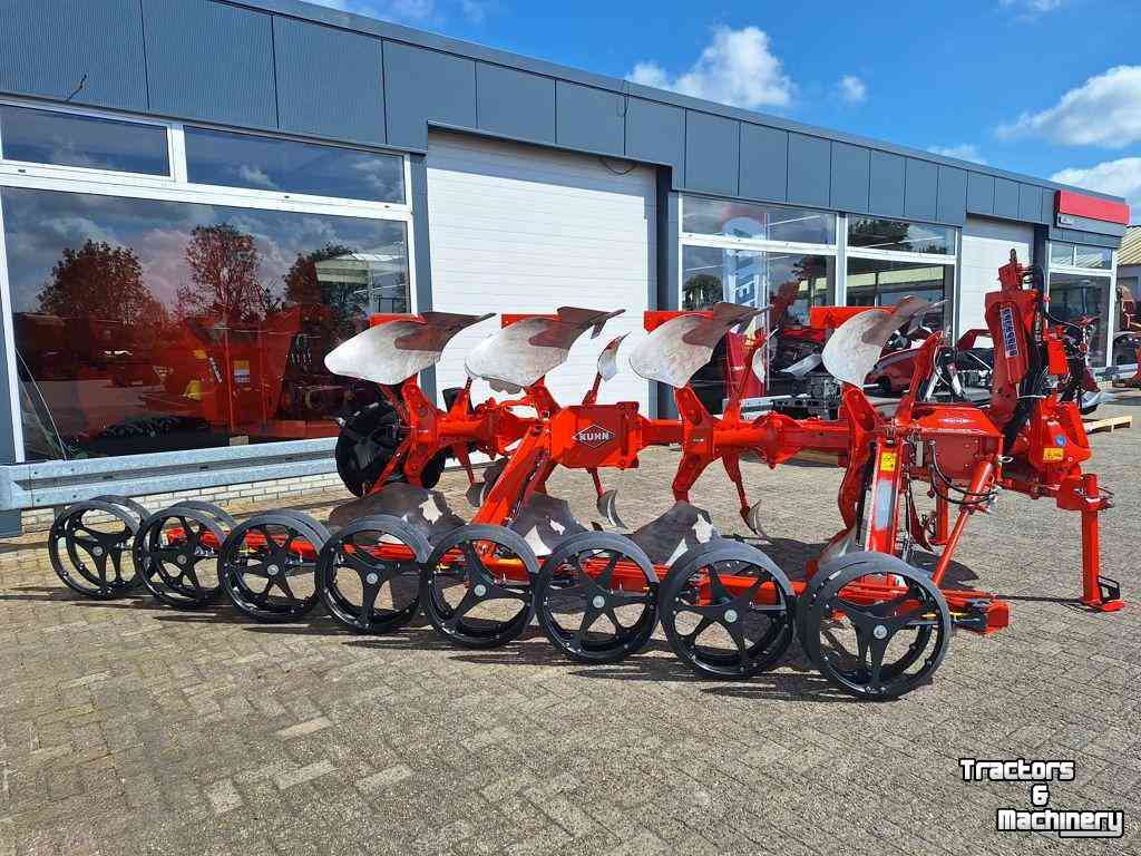 Charrues Kuhn Vari-Master M 4ET Wentelploeg