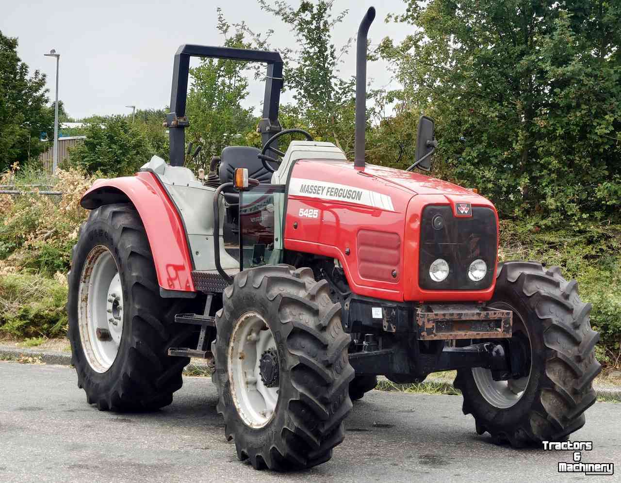 Tracteur Massey Ferguson 5425 4x4 Open station