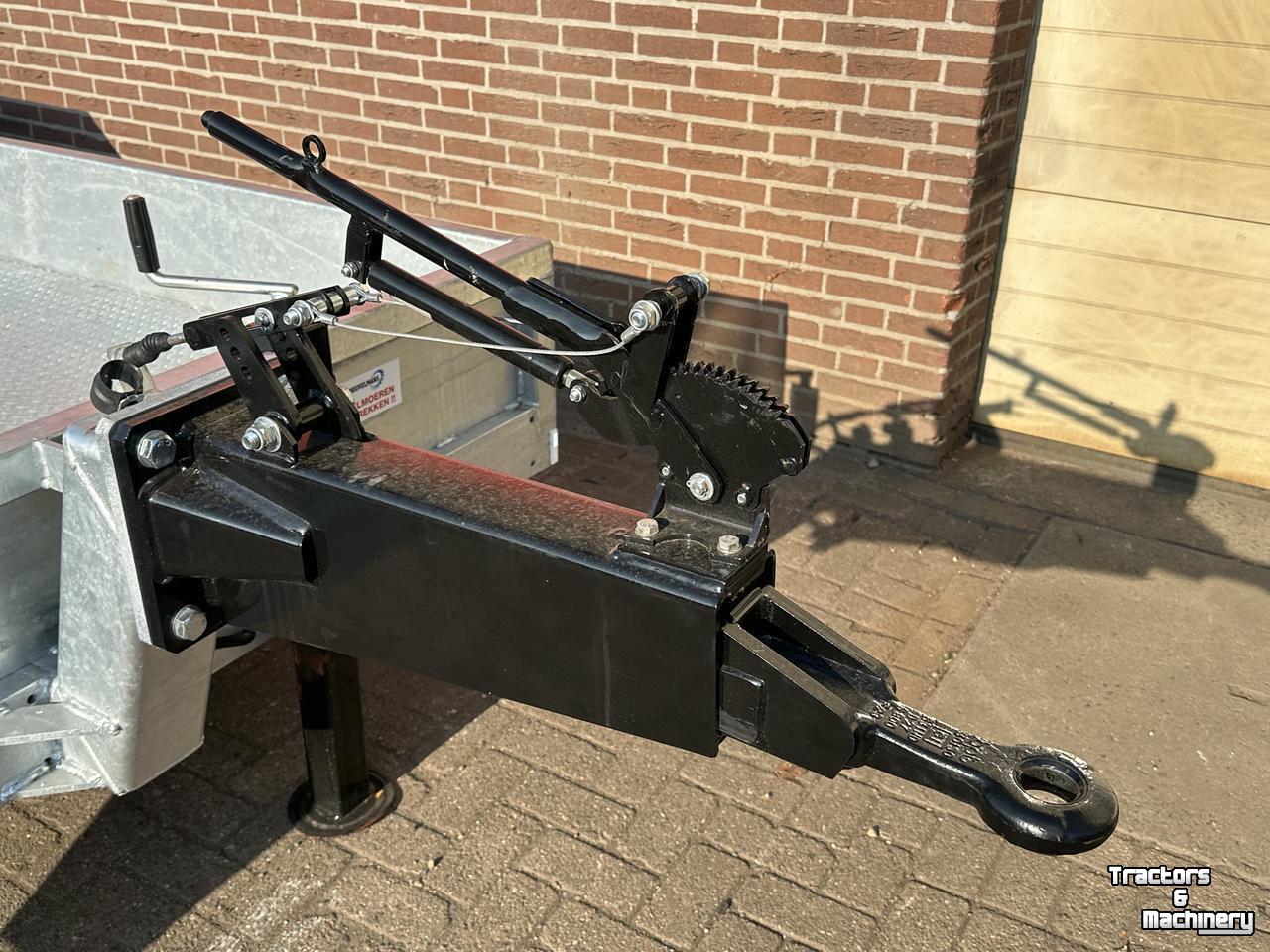 Remorque porte-machines AGM Oprijwagen