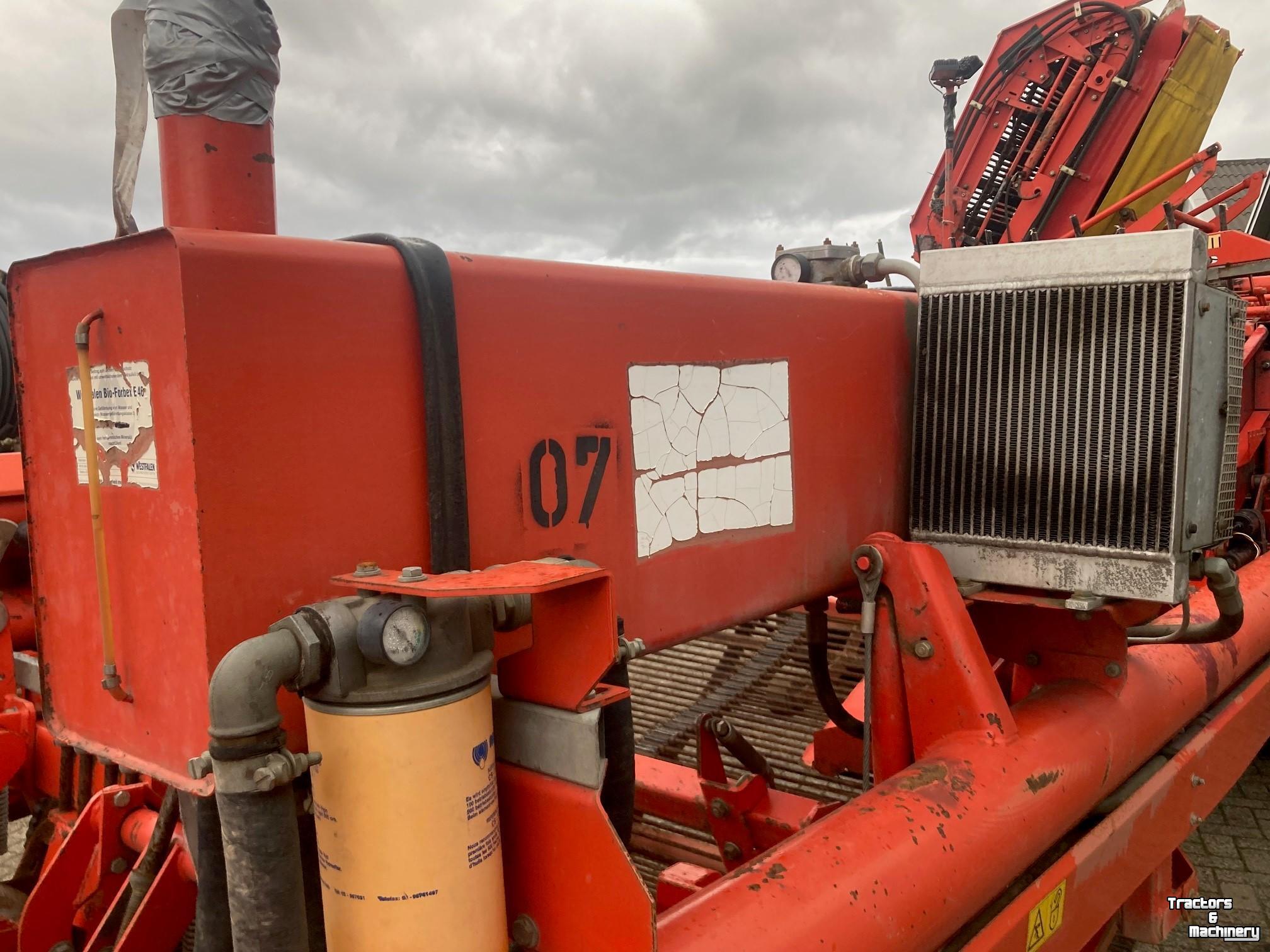 Arracheuse de pommes de terre Grimme DL 1700 wagenrooier