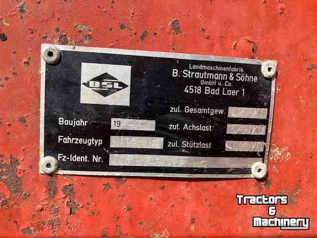 Autochargeuse Strautmann Vitesse