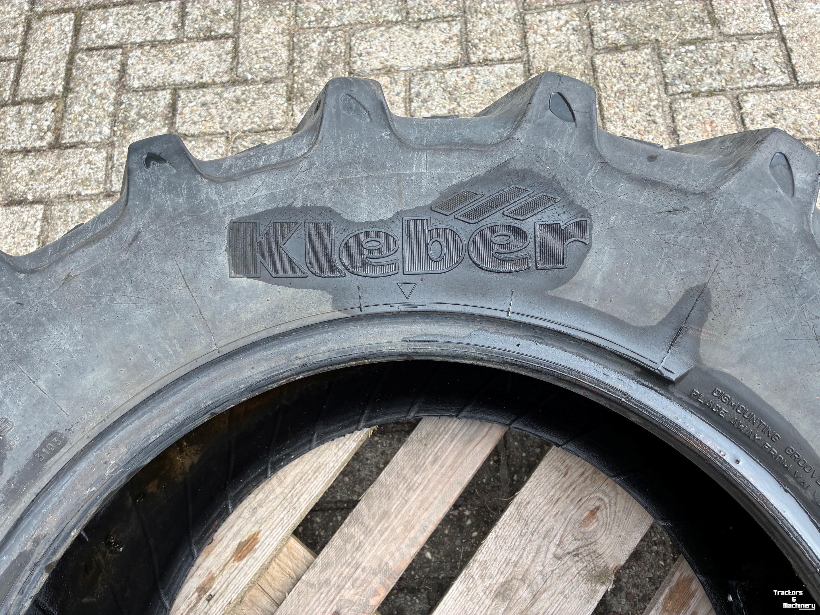 Roues, Pneus, Jantes, Barillets Jumelage Kleber 360/70R24