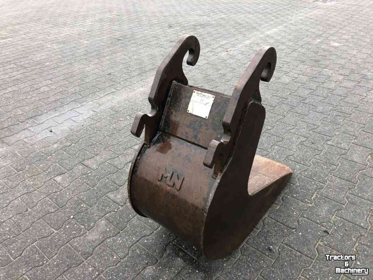 Godets Matt Nielen Banaanbak 40 CM CW 10
