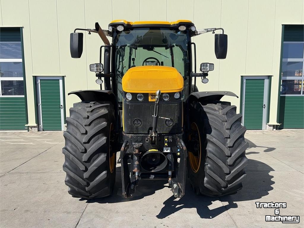 Tracteur JCB 4220 Fastrac