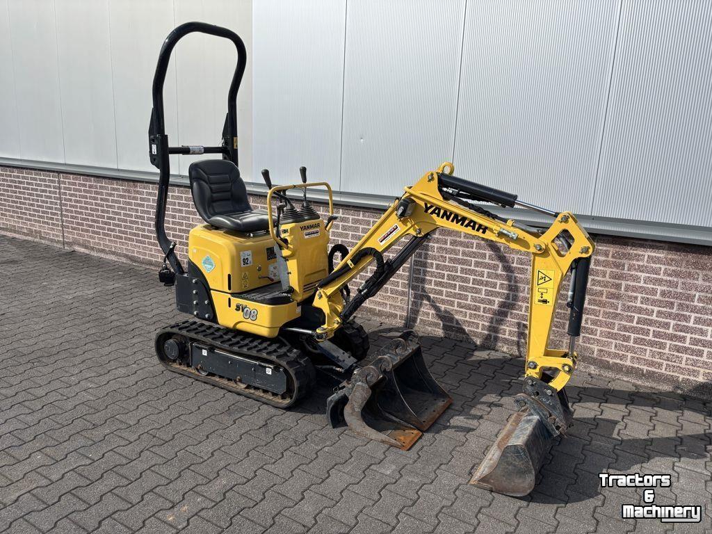 Mini pelleteuse Yanmar SV08