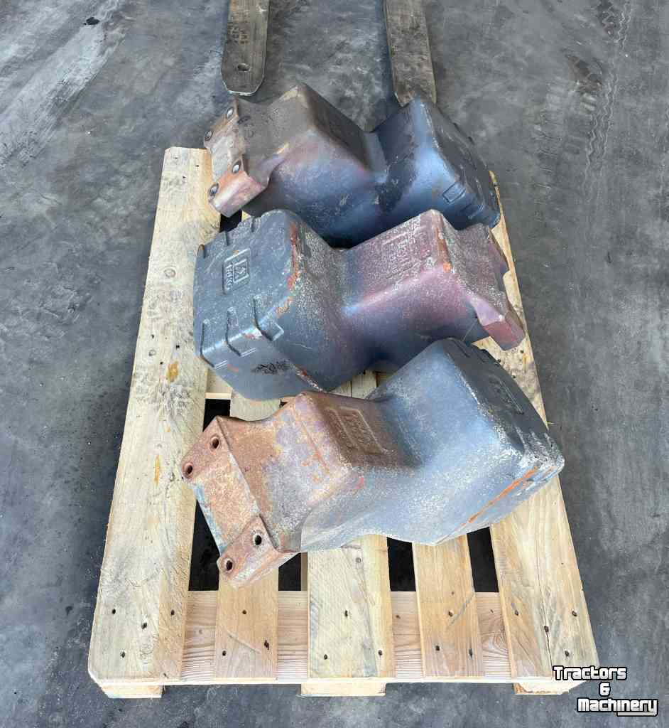 Tracteur Massey Ferguson Moederblokken, gewicht, buikgewicht, 4387183M2, tractoren