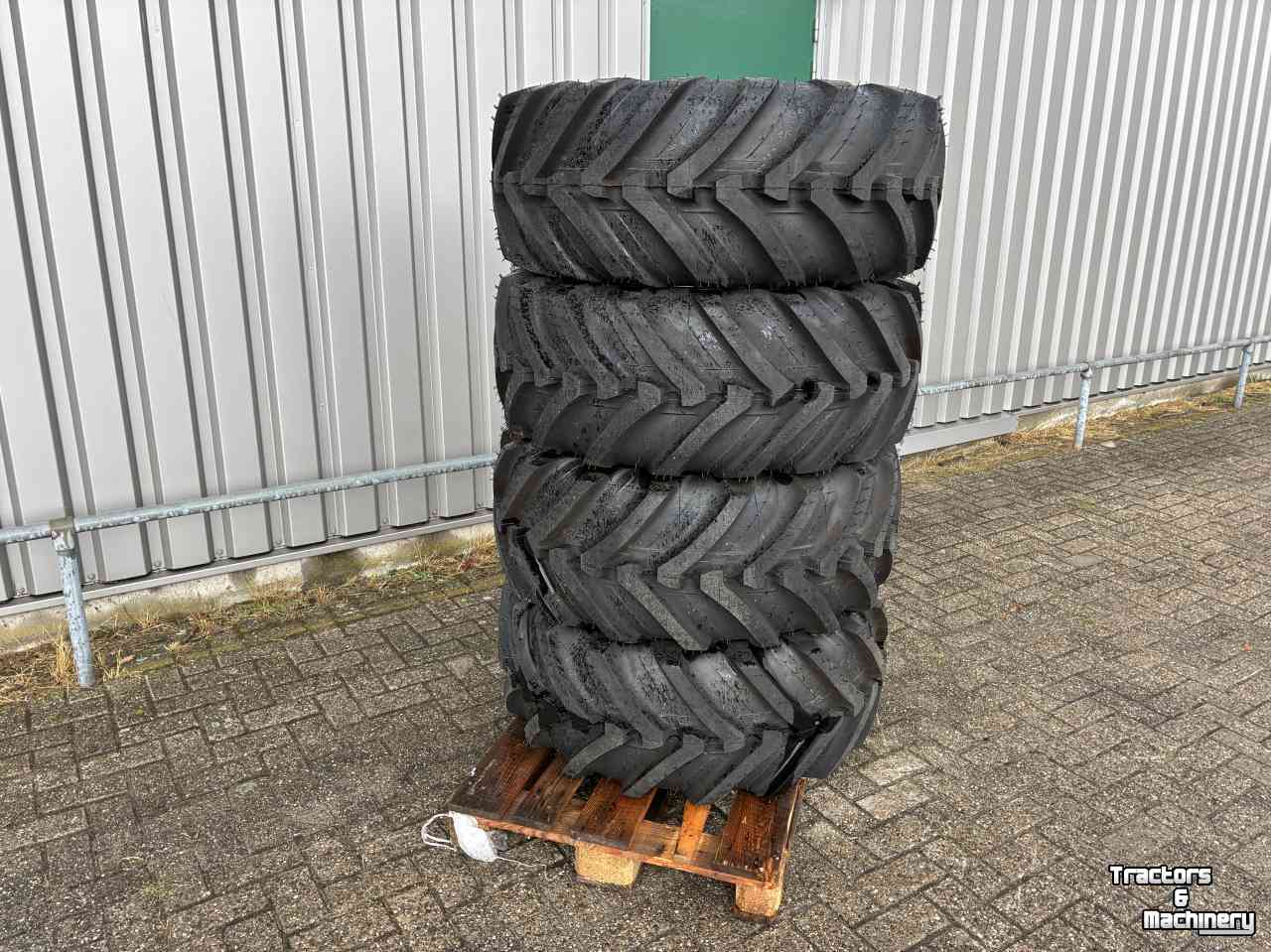Roues, Pneus, Jantes, Barillets Jumelage  Michelin 400/70R20 XMCL
