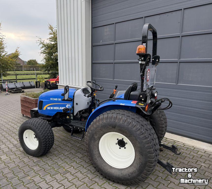 Tracteur pour vignes et vergers New Holland Boomer 50