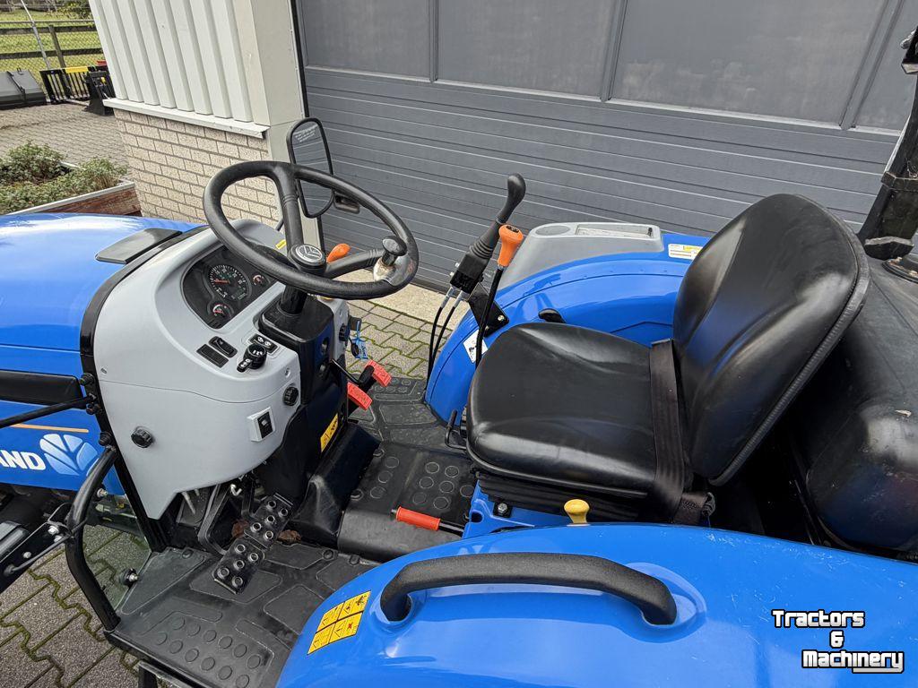 Tracteur pour vignes et vergers New Holland Boomer 50