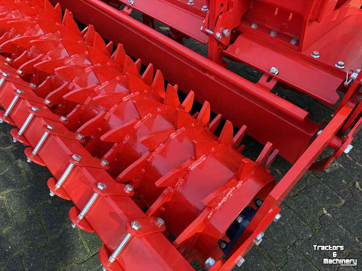 Herse rotative  Ozduman Fslcon XL 6000
