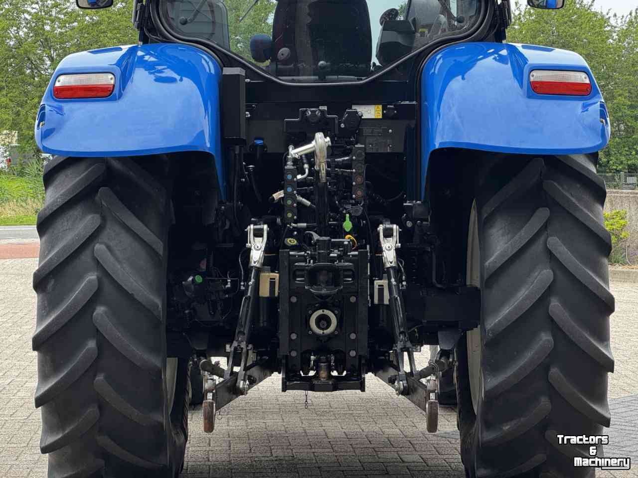 Tracteur New Holland T6.155AC vario 40km Stage V  Fronthef vol geveerd 2091u