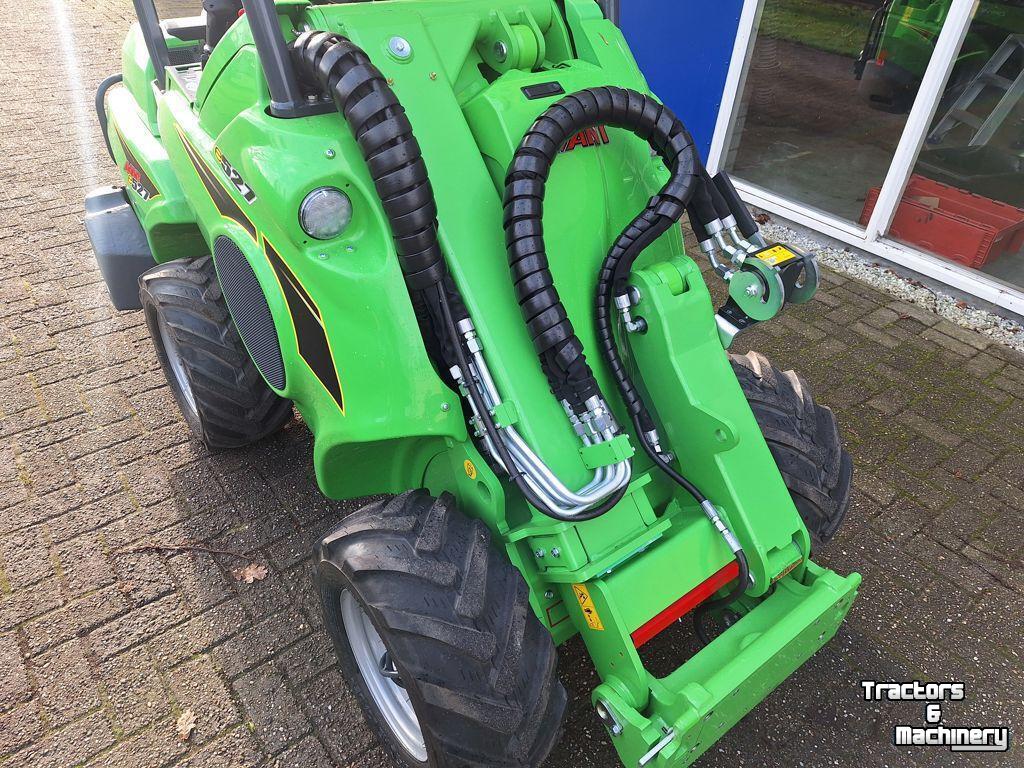 Chargeuse sur pneus Avant E527 TDL elektrische minilader