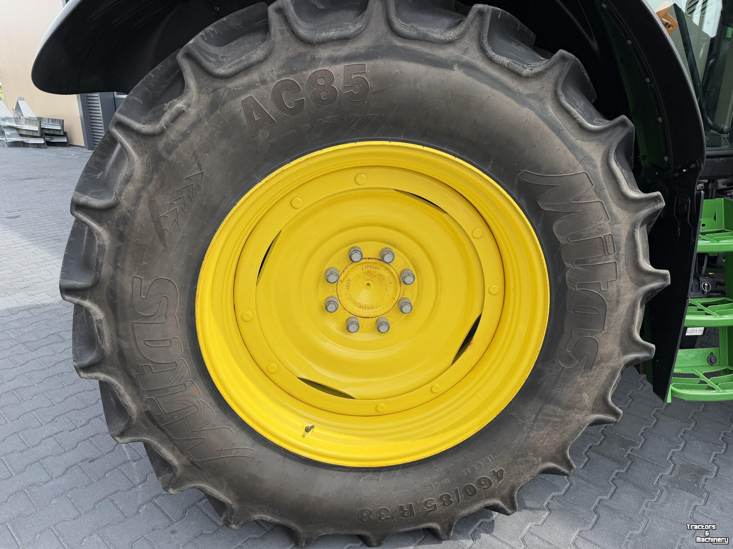 Tracteur John Deere 6120M