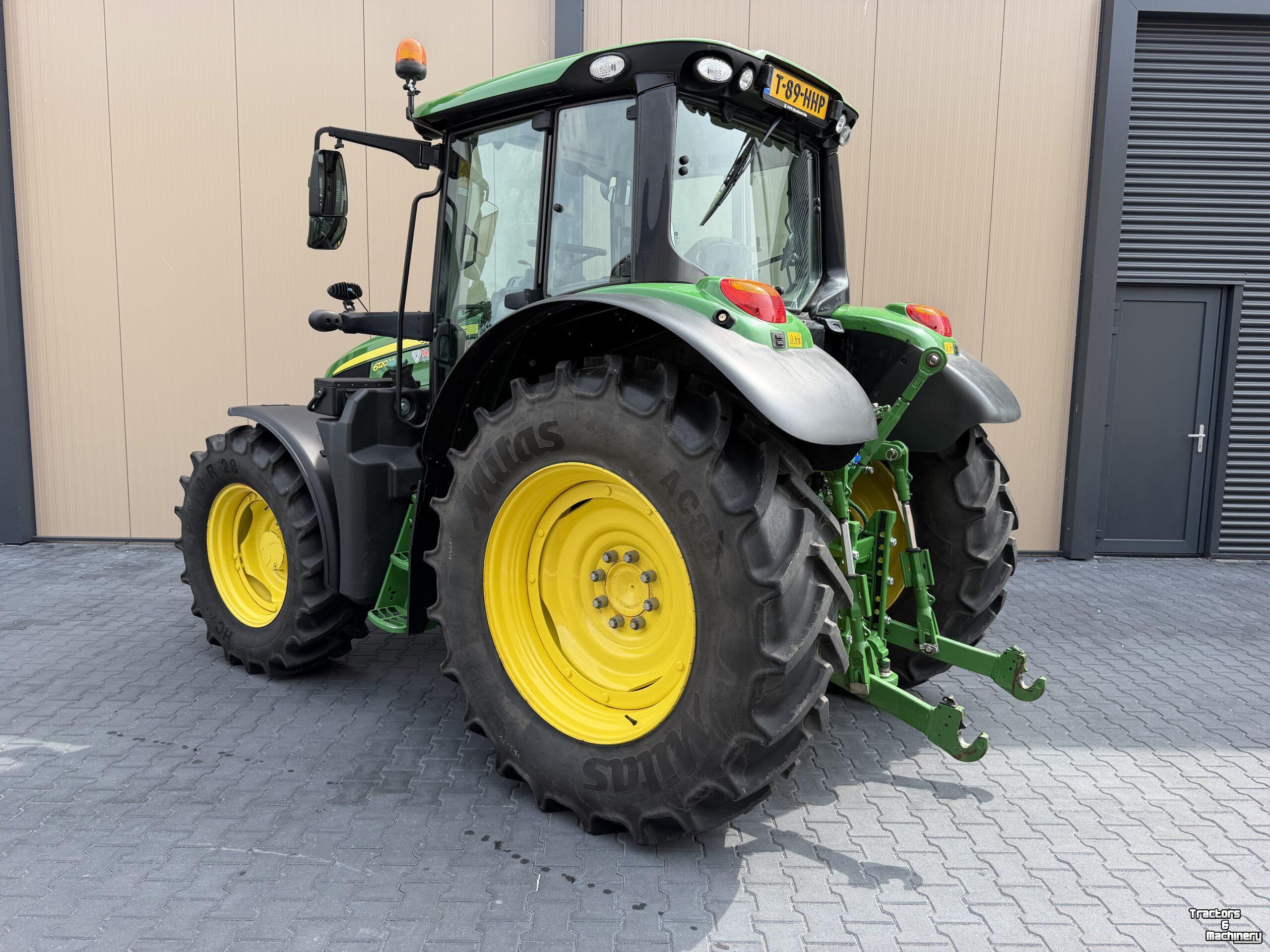 Tracteur John Deere 6120M