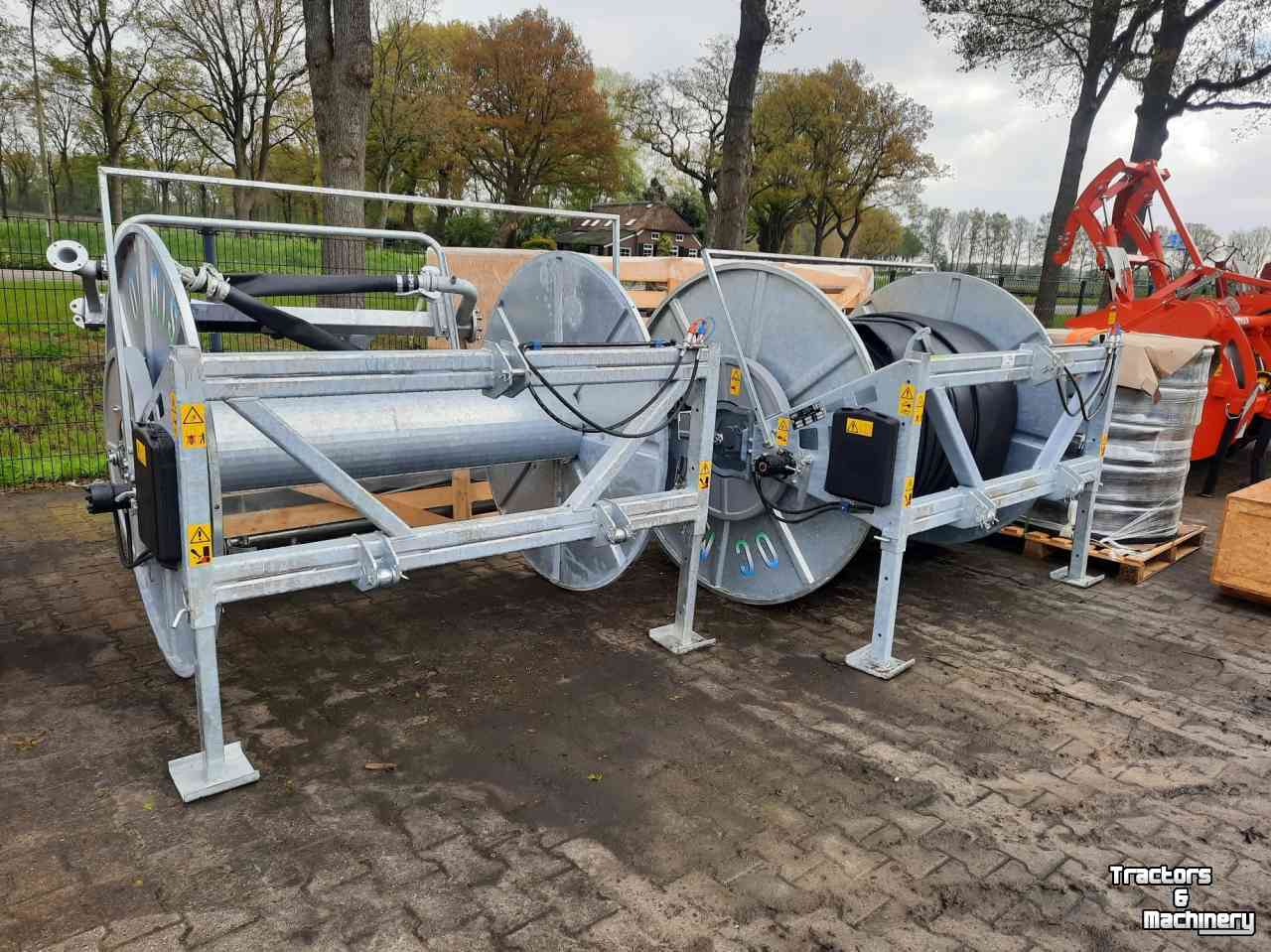 Irrigation à tuyau flexible trainé Ocmis AT1580