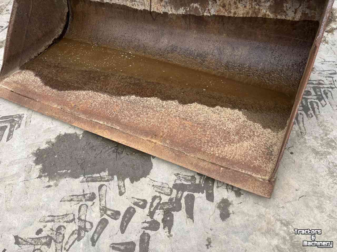 Godets  Graafbak Kraanbak Dieplepel Schepbak