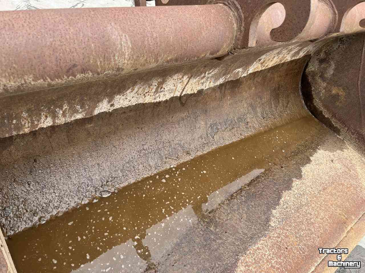 Godets  Graafbak Kraanbak Dieplepel Schepbak