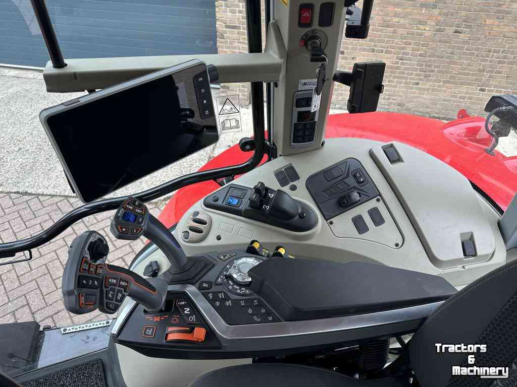 Tracteur Massey Ferguson 5S.135 Dyna-6 Exclusive